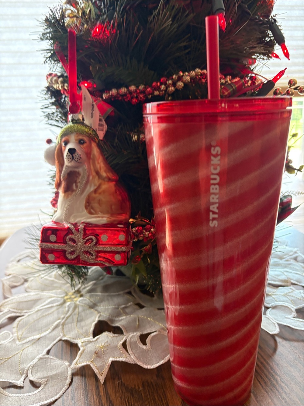 NWT  Starbucks Red Swirl xmas 24oz Tumbler and Xmas Ornament Bundle